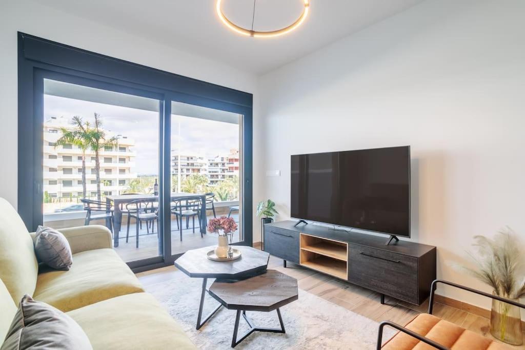 Arenales Terrace Refugee New Apartment With Pool And Gym Arenales del Sol Exterior foto
